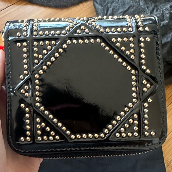 Black Dior Diorama Studded Wallet Patent Leather - Picture 3 of 10